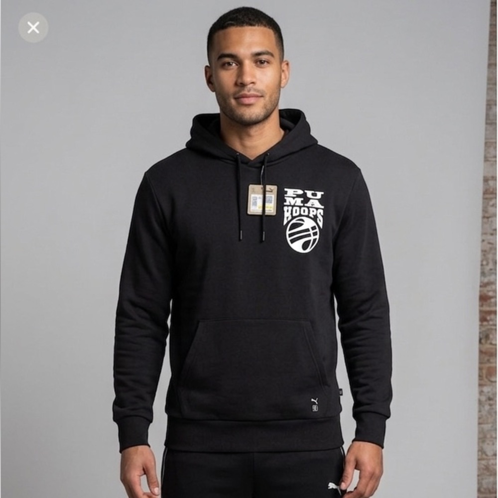 PUMA Hoop Black Graphic Hoodie. Size M